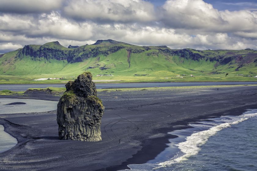 GORĄCA KRAINA LODU Islandia i Wyspy Owcze